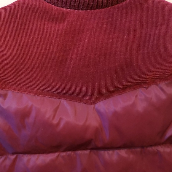 H&M burgyndy puffer vest with corduroy detailing S - Picture 3 of 6